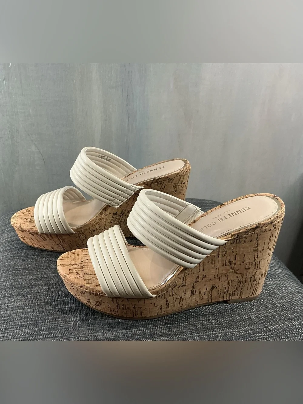 Kenneth Cole New York Cailyn Cork Wedge Sandal in Cognac - Size 8 (NIB)